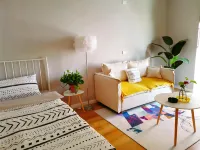 Huashan Chenxi Warm Apartment