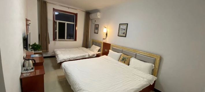 Xinglong Yaoxiantai Farm House Hotels in Xinglong County
