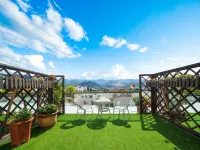 Xiongxuan Hotel (Dali Lushan Ancient City High-speed Railway Station)