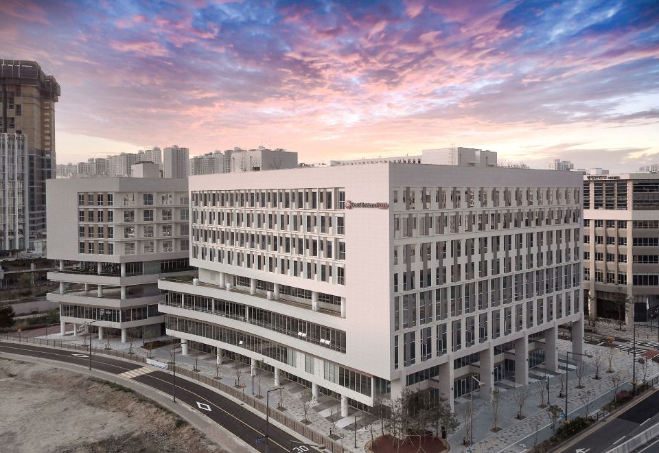 베스트웨스턴플러스호텔세종 로비