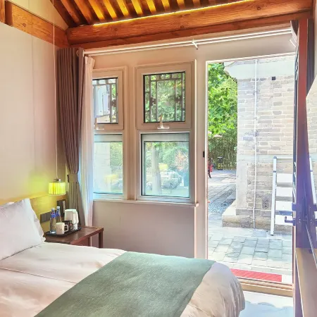 Lemeng Hotel (Beijing Houhai Drum Tower) Отели рядом с достопримечательностью «Хоухай»