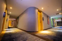 Chenxi Hotel (Xuchang Wanda Plaza Xintian 360 Plaza) - 2-نجوم