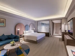 Mercure Dongtai Huanghai Forest Park