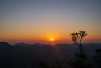 Longbu Sunrise Inn