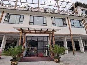 Xuyong Liujia Courtyard Boutique B&B