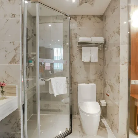 Guangzhou Jiulong Hotel (Luodian Mingzhu Central Plaza)