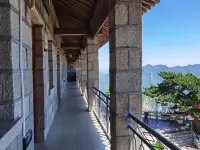 Mount Hua East Peak Hotel - breakfast