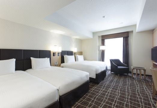 5. 더블트리 바이 ..