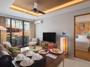 Beachwalk Residence