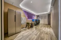 ReMAX Remai Electronics Competition Hotel (Ningbo Chenghuang Temple Tianyi Square)