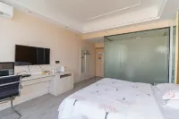 A good place to live Convenient hotel