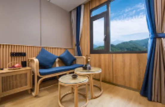 ซุนโบ ฟอเรสต์ รีสอร์ท โฮเทล โรงแรมใกล้พระราชวังเคียงบก