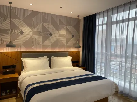 柏曼飯店（韶關南雄大潤發店）