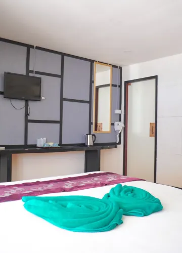 ห้องซูพีเรียร์ เตียงใหญ่ 1 เตียง