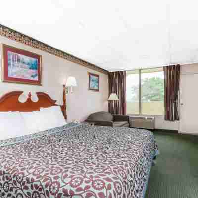 Days Inn by Wyndham Tannersville Rooms