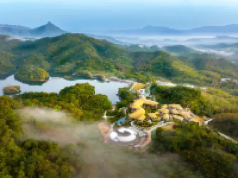 Shenyudao Holiday Hotel Hotels in Baoting Li and Miao Autonomous County