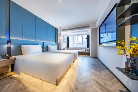 Atour S Hotel Wuhan Zhong Nan Road Dream Plaza