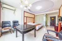 Xianhong Business Hotel (Wanning High Speed Railway Station)