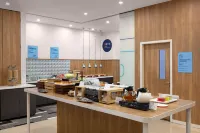 Holiday Inn Express SHANGHAI TANGZHEN by IHG - breakfast