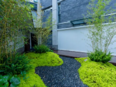 Tea Horse Garden Resort (Kunming Dianchi Xishan Scenic Area) Hotels near Haigeng Dam