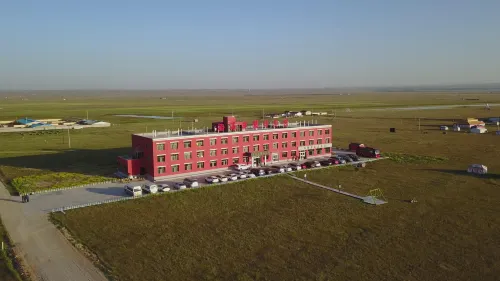 West Coast Holiday Hotel