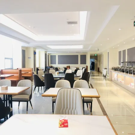 Vienna Classic Hotel (Beijing Xinguozhan Capital Airport)