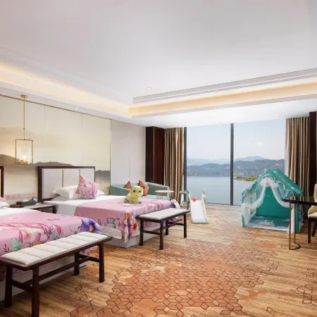 Yibang Peninsula Hotel