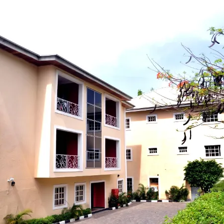 DWELL LUXURY APARTMENTS