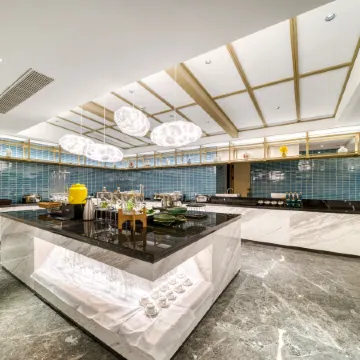 Haining Huihe Hotel (Hongqi Avenue Jinda Building)