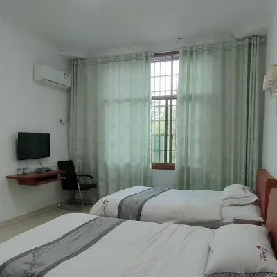 Xinhua Meishan Hotel (Meishan Longgong Branch) Hotels near Meishan Dragon Palace