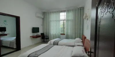 Xinhua Meishan Hotel (Meishan Longgong Branch) Các khách sạn gần Meishan Dragon Palace Scenic Area