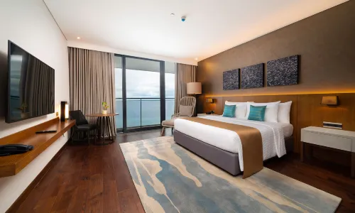 The Reef Island Resort Mactan, Cebu