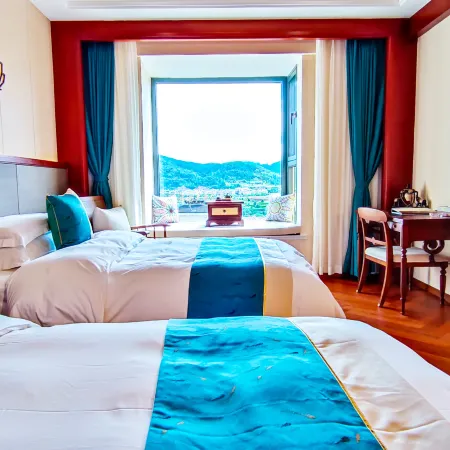 Menglian Ruyi Hotel