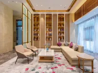 LAVANDE Hotels (Zhaoqing Sihui Hi-tech Zone Dawang Light Rail Station Branch) - Lemmikkieläimet sallittu