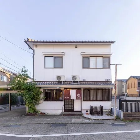 Yuimaru East
