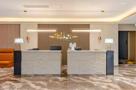 Elong R.YUN Hotel (Nanjing Railway Station Hongshan Zoo) Отели рядом с достопримечательностью «Railway Gymnasium»