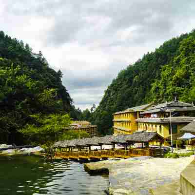 Chunjixia Resort Hotel Exterior