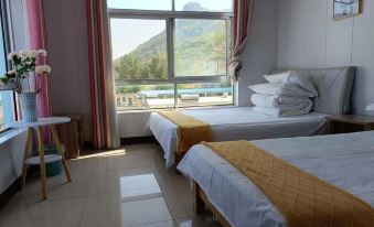 Qingdao Lingshan Island Wenyu Seaview Hotel