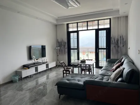 Enshi Songgu Homestay Отели рядом с достопримечательностью «Enshi Suobuya Stone Forest Scenic Area»