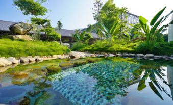 Yunxuan Homeland Hot Spring Hotel