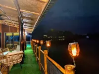 The Parrot Inn Kanchanaburi