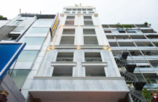 Thiên Tài Hotel Các khách sạn gần Việt Nam Quốc Tự