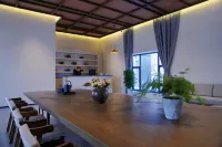 漫覓石光民宿 Hotels in Yining County