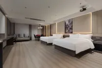 Sunshine Hotel (Bijie High-speed Railway Station Airport) Các khách sạn gần Xiaohe Tourist Zone