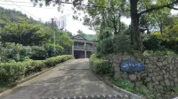 Mountain Residence Homestay (Lujiang Tangchi)