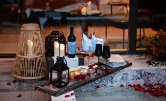 Baoxing Yunshang Xuxi Hot Spring Hotel