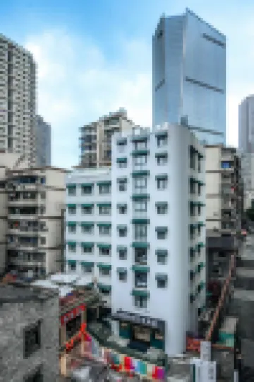 Sishichun River View Hotel（Chongqing Jiefangbei Hongyadong Store）