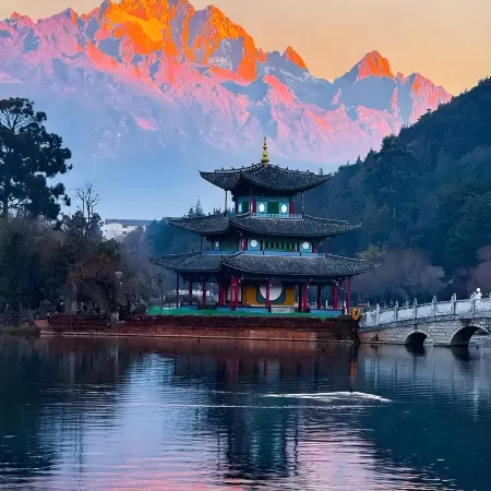 Jiangnan Designer | Log Cabin Garden · Time-Stitched Scenic Cafe Stay(Lijiang Gucheng South Gate)