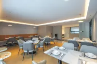 OKDAY Hotel (Royal Diwang Plaza, Lengshuitan, Yongzhou) - breakfast