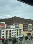 Qilian Huayue Hotel - Mountain view